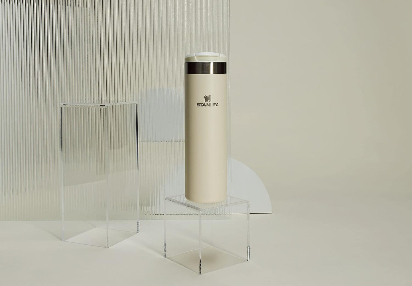 Stanley AeroLight Transit Bottle, Vacuum Insulated Tumbler for Coffee, Tea and Drinks with Ultra-Light Stainless Steel